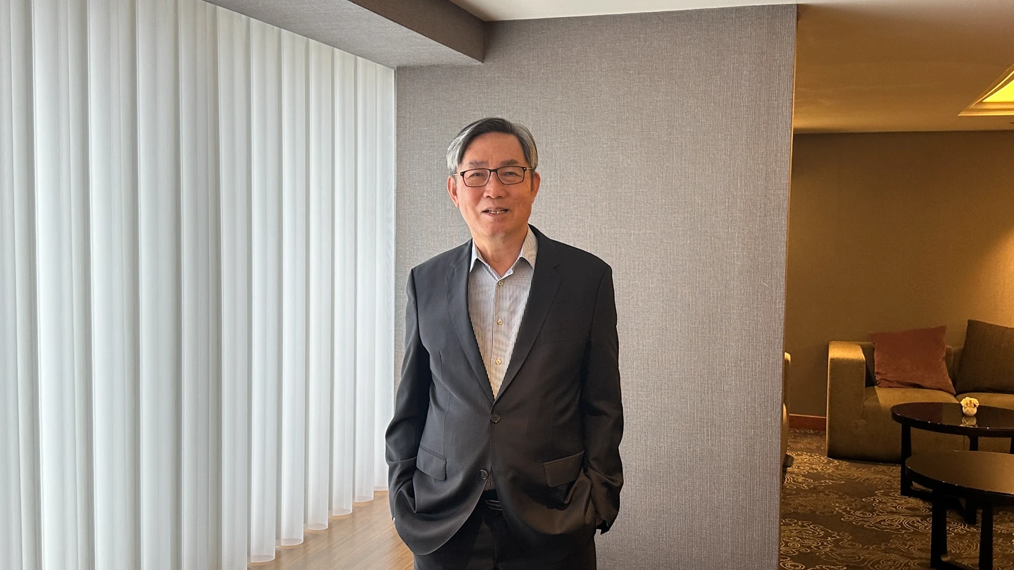 世界先進新加坡廠產能已100%簽約　董座方略：是否加速興建第2期會謹慎考量