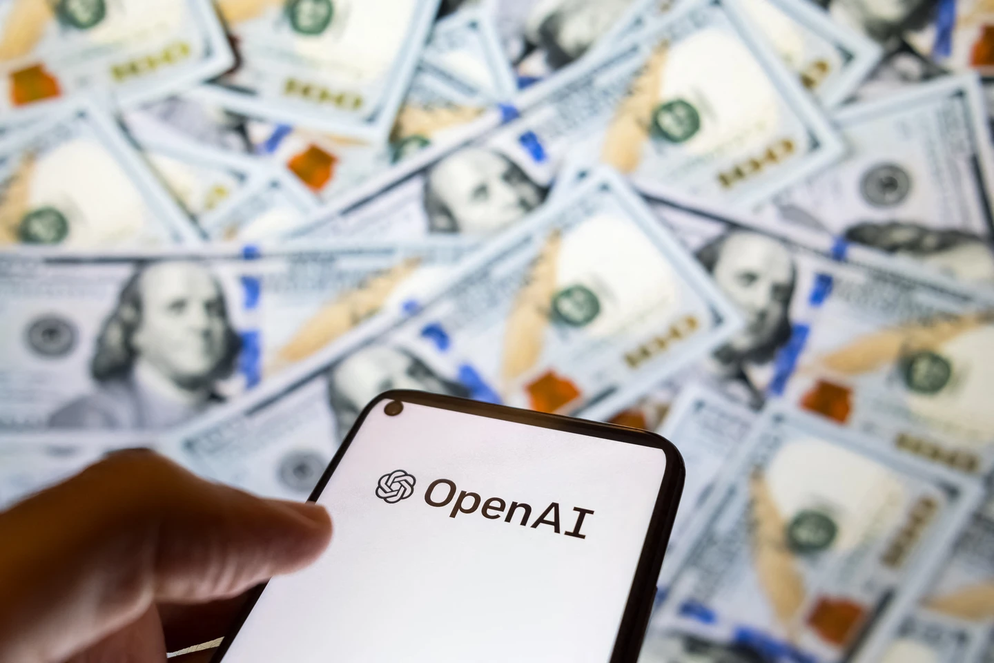 入職OpenAI如同中彩券！員工首次賣股票　75人套現一夕變億萬富翁