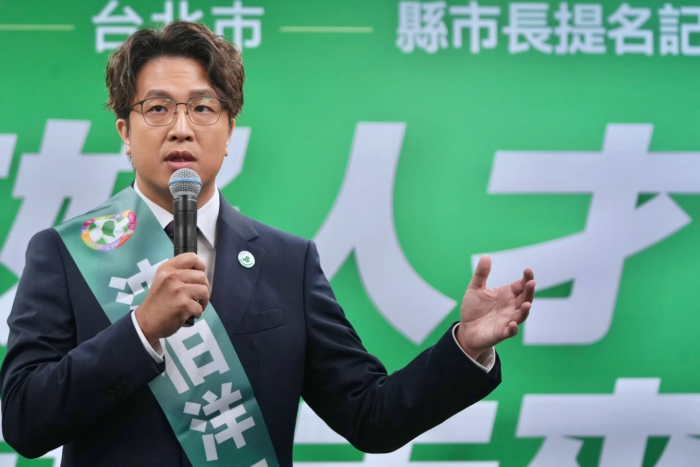 請讓我當市長！沈伯洋喊話台北市民　稱城市最怕「OK繃掩蓋深層危機」