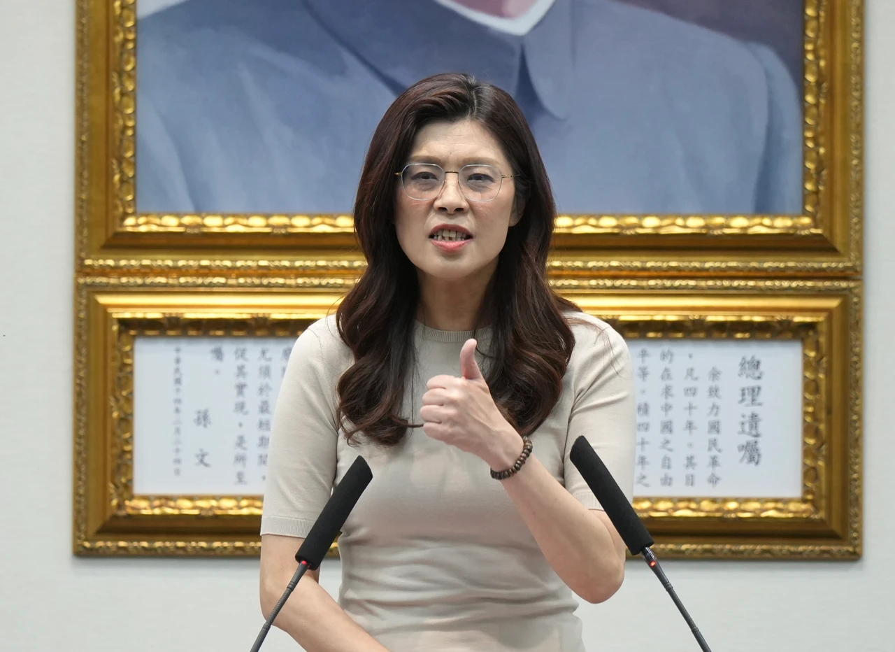 僑委會反擊鄭麗文阻撓行程指控　民進黨批藍：凡事都想賴給清德