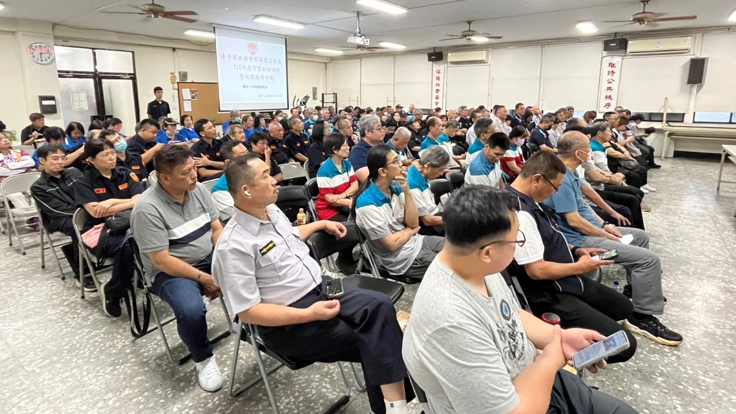 不是警察卻夜夜巡街！台中229名「黑夜守護者」集結　最新任務曝光