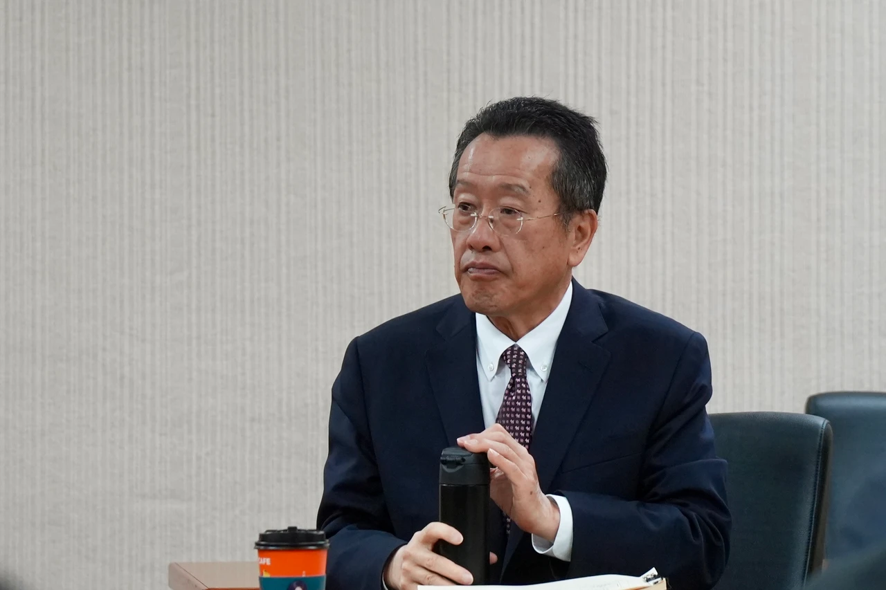 川普鬆口將與賴清德對話！顧立雄：對軍購審慎樂觀