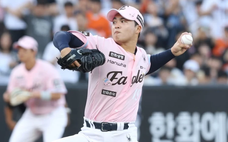 韓職｜1.5億的奇蹟！王彥程7局失2分奪第5勝登頂勝投王　獲封「台灣柳賢振」