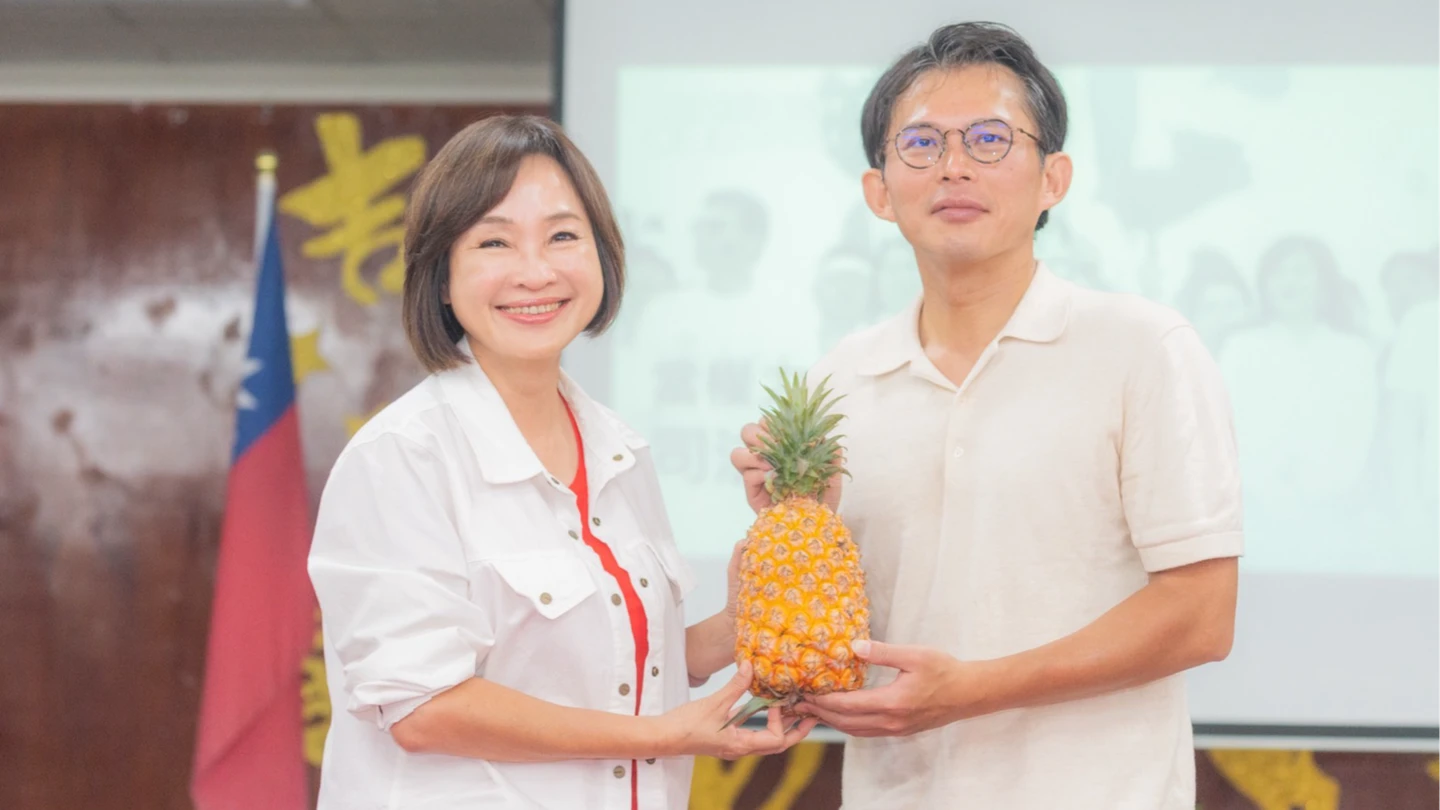 民眾黨主席表態「全力支持柯志恩奪下高雄」　柯：藍白一定合作拚翻轉高雄