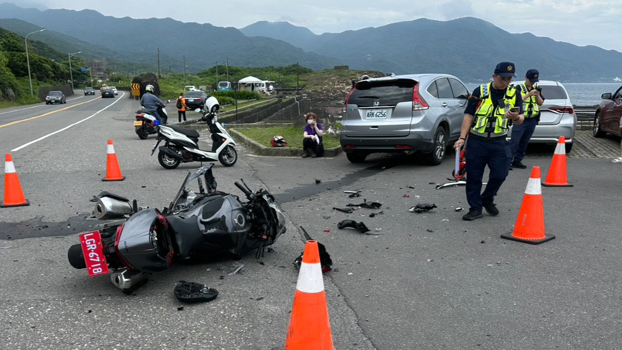 臺2線92.5Ｋ車禍！汽車左轉撞紅牌重機　騎士送醫不治