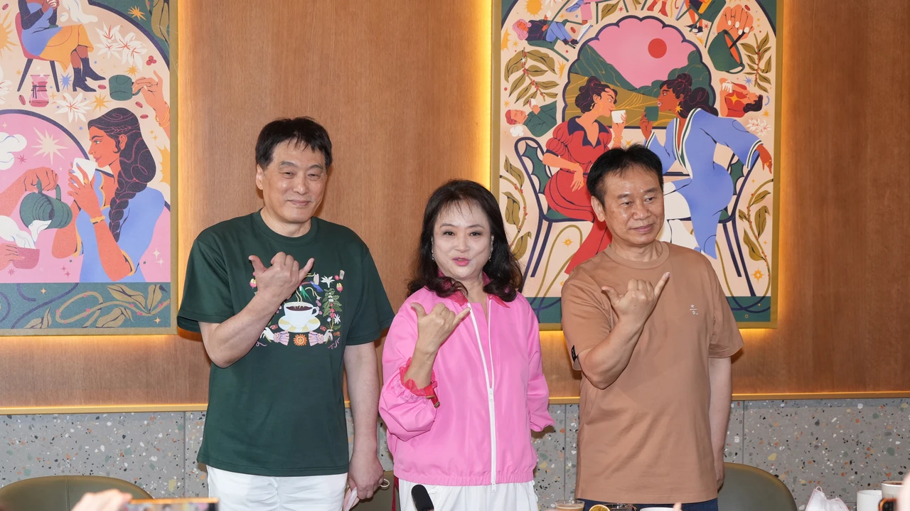 家樂福新名稱仍是謎！網路提前暴雷？　董座羅智先：配合政府文件