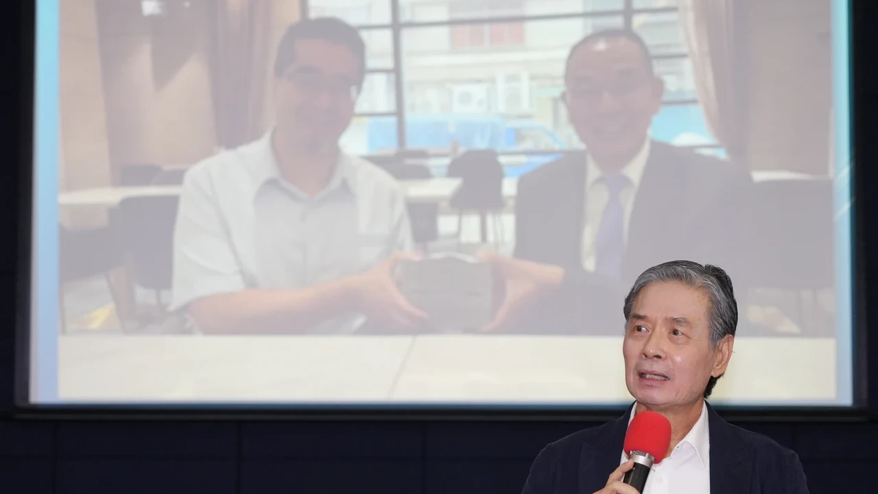 「捧百萬現金」台商會長來頭不小　韓螢煥親上火線還原：捐給馬英九個人