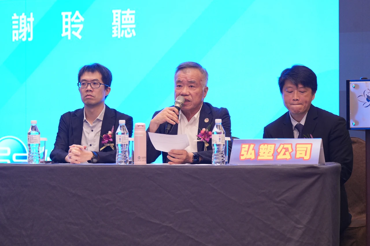 弘塑高層異動底定！張鴻泰接任董座　原董座張泰山改任副董事長