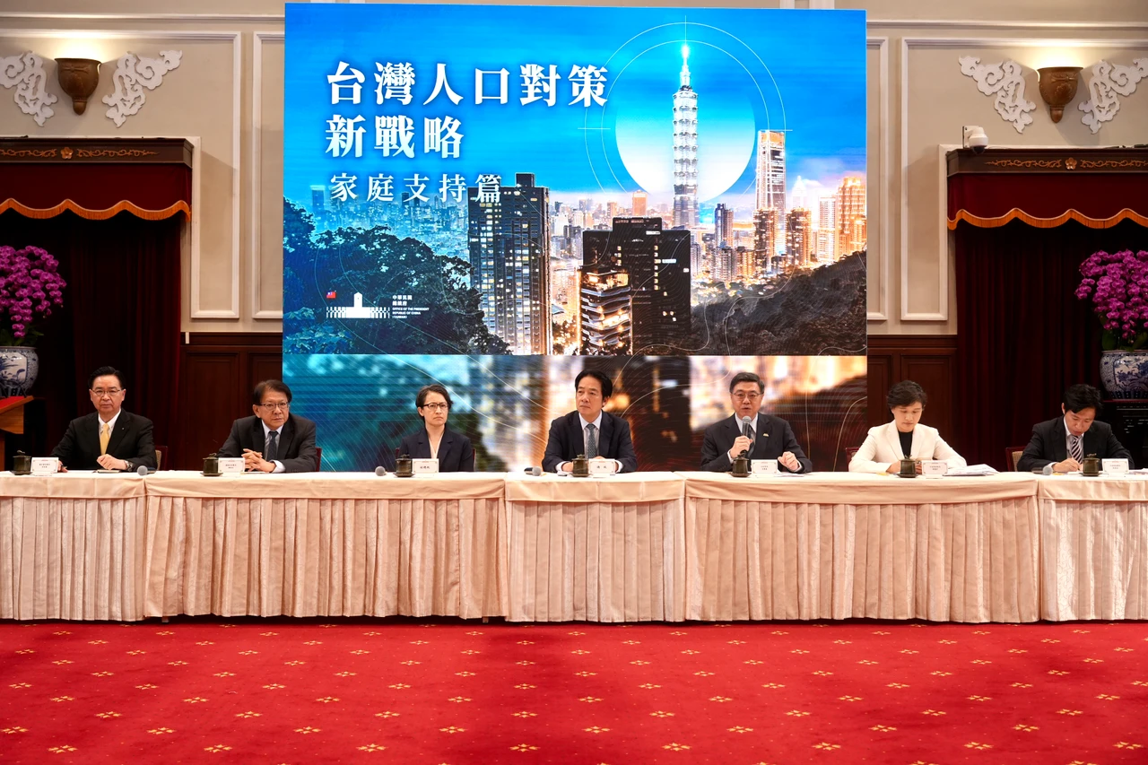推0到18歲成長津貼！賴清德：比照勞保設「保底機制」
