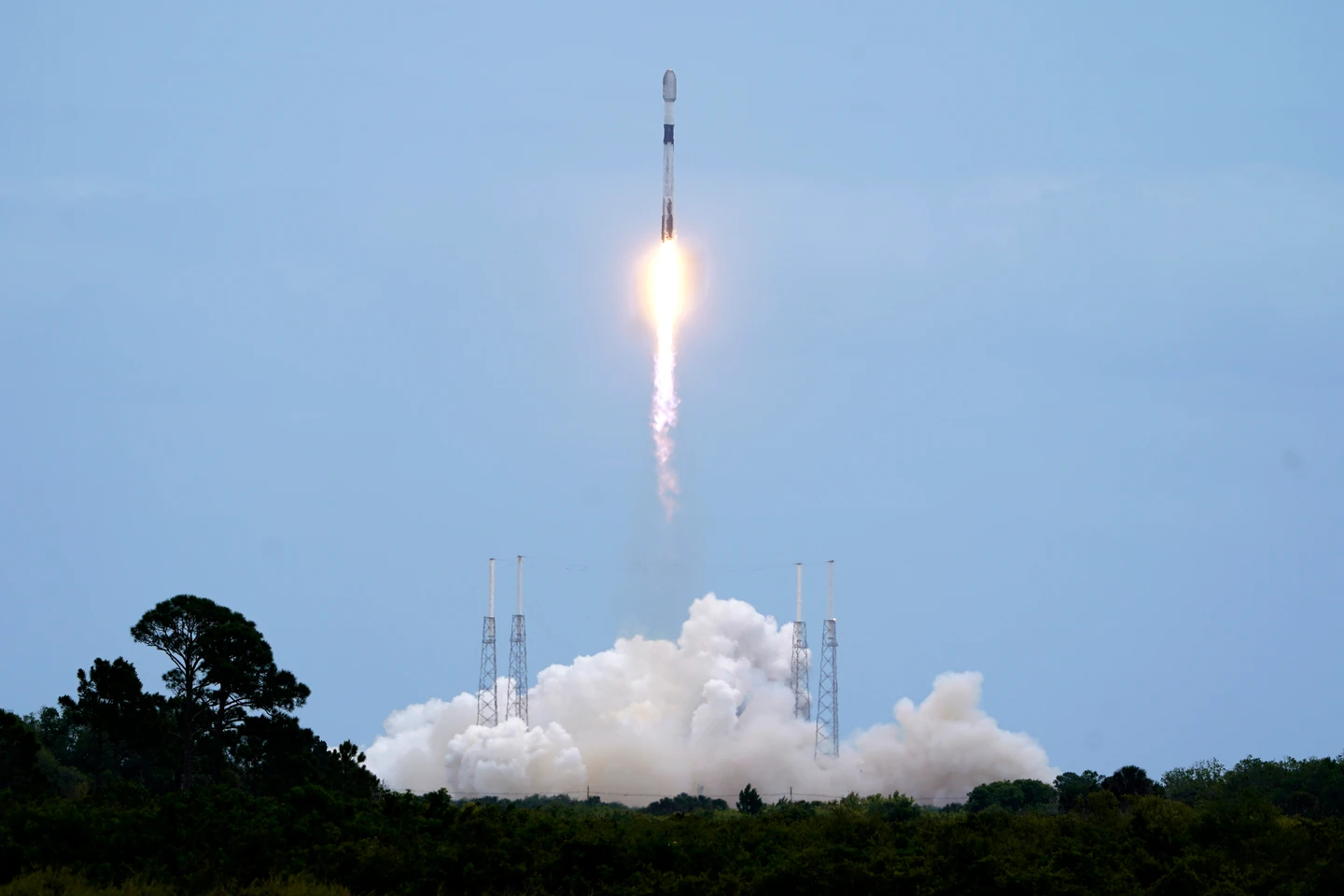 SpaceX IPO前再傳好消息！奪719億低軌衛星大單　台鏈吃補