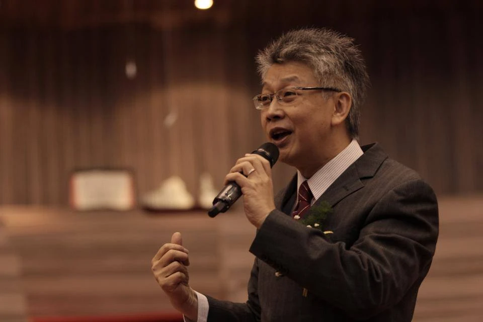 《六燈獎》主持人寇紹恩腦出血手術！家屬：人在ICU　身體「怪怪的」這些警訊勿輕忽