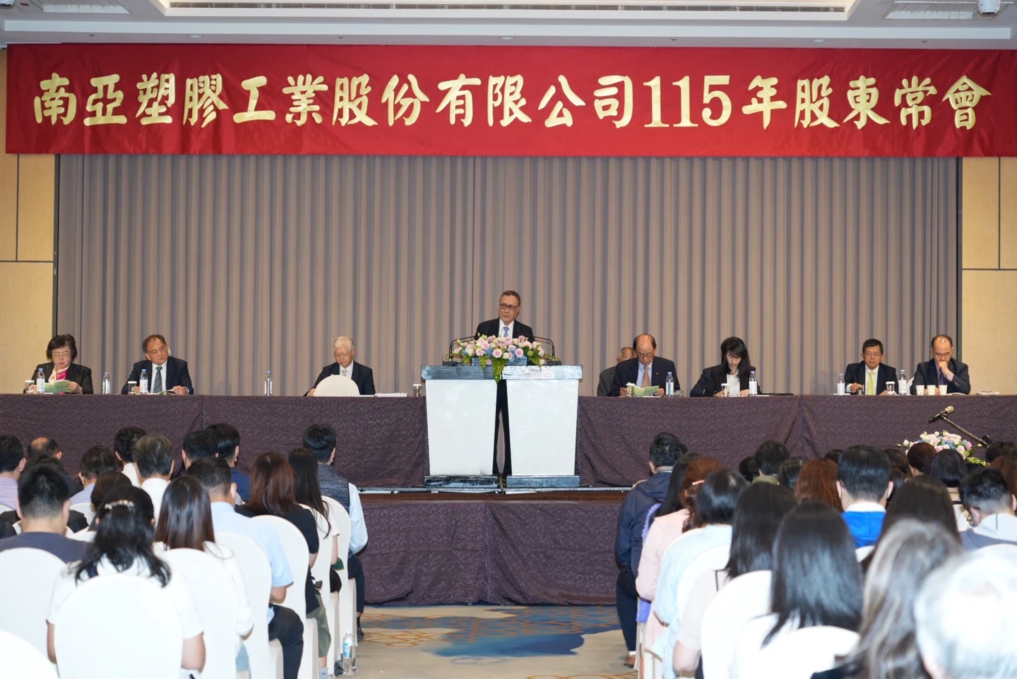  南亞吳嘉昭：電子產業帶動　今年將是亮麗的1年
