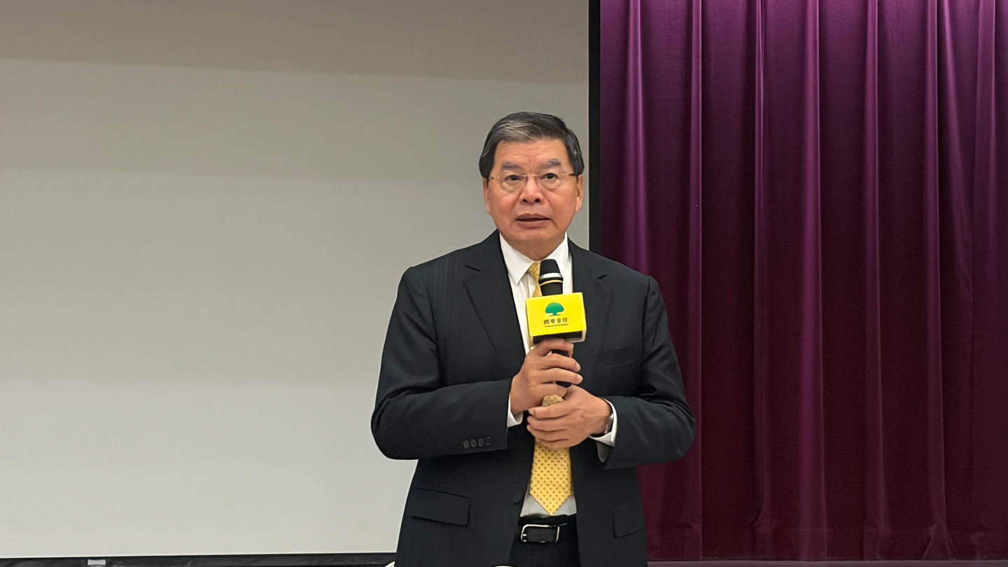 李長庚：國泰金為接軌新制做很多準備　明年配股動能「相當樂觀、不擔心」