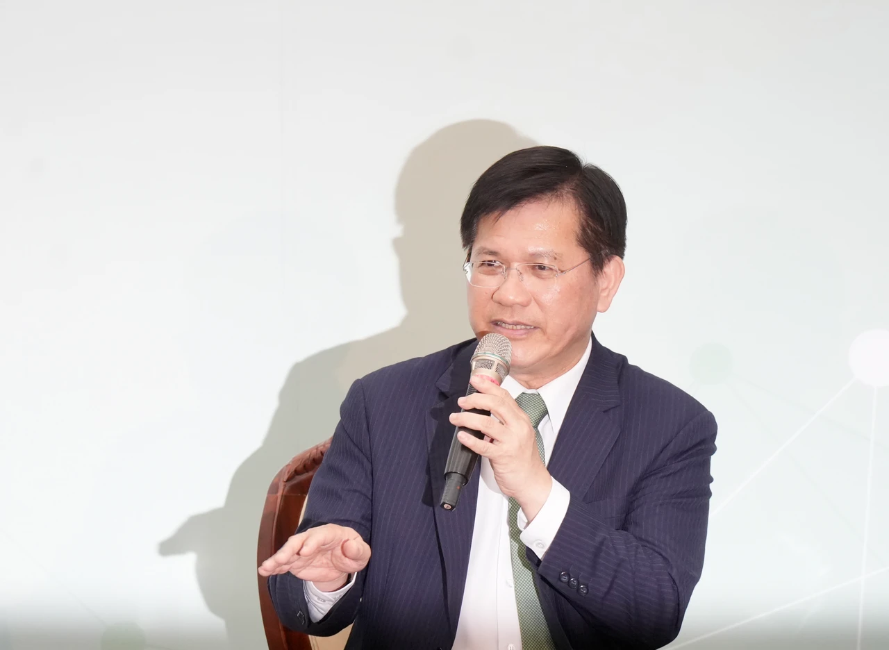 林佳龍三層次分析軍購：美國沒理由不賣台灣武器「傷害自己」