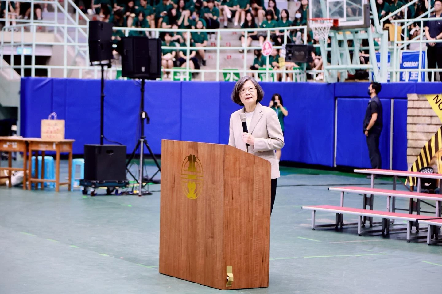 當年差2分考上北一女！　蔡英文今出席畢典送祝福：允許自己不完美