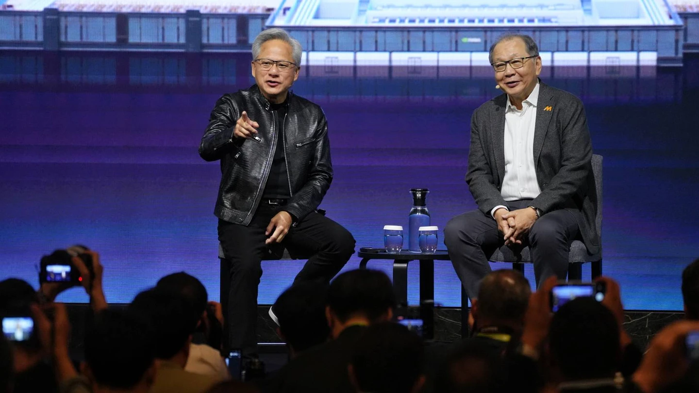 蔡力行意外現身與黃仁勳暢談N1X合作秘辛　曝有項要求「完全沒有妥協空間」