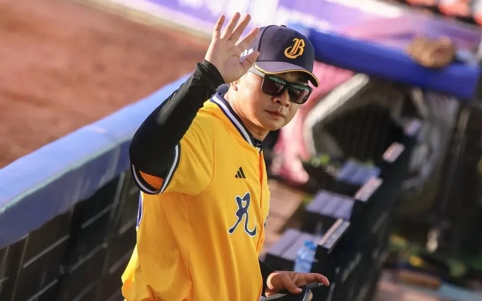 中信棒籃兩邊倒！兄弟、特攻高層人事地震　領隊、GM都換人