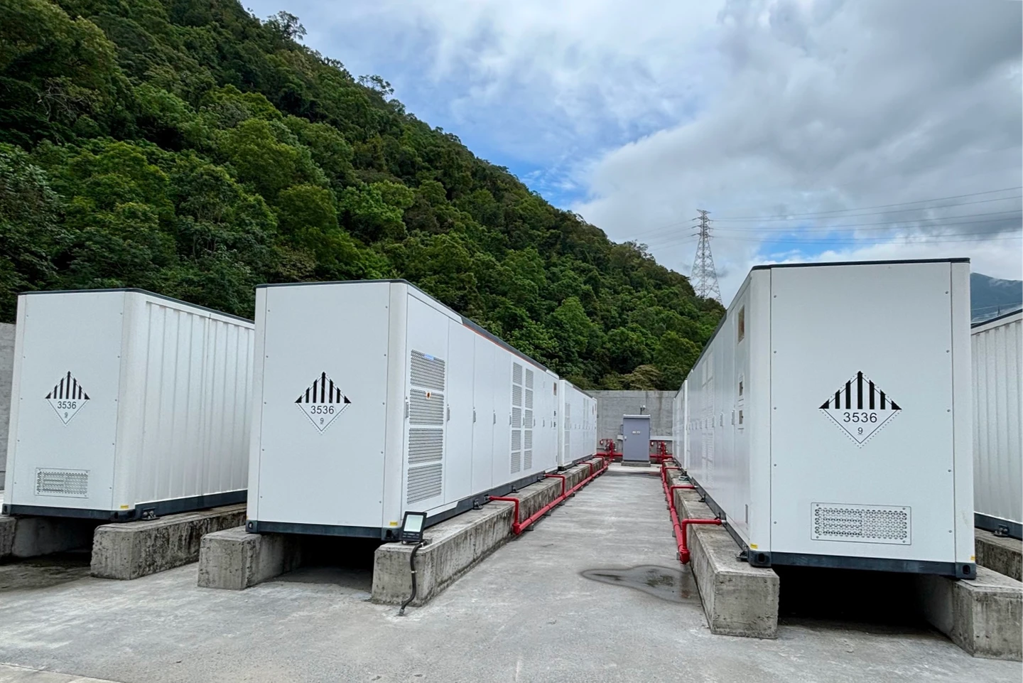 星星電力奪全台備用容量首單　助綠電業者履約、開創儲能穩定收益
