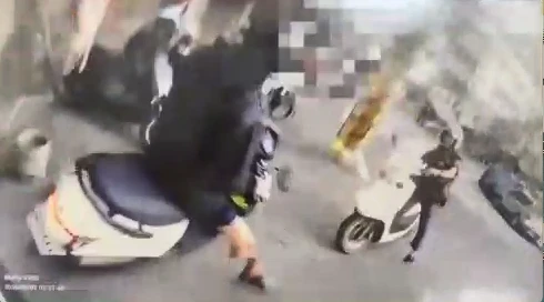 有片｜囂張毒駕！基隆毒蟲拒檢狠撞逃逸　2勇警負傷合力壓制逮捕