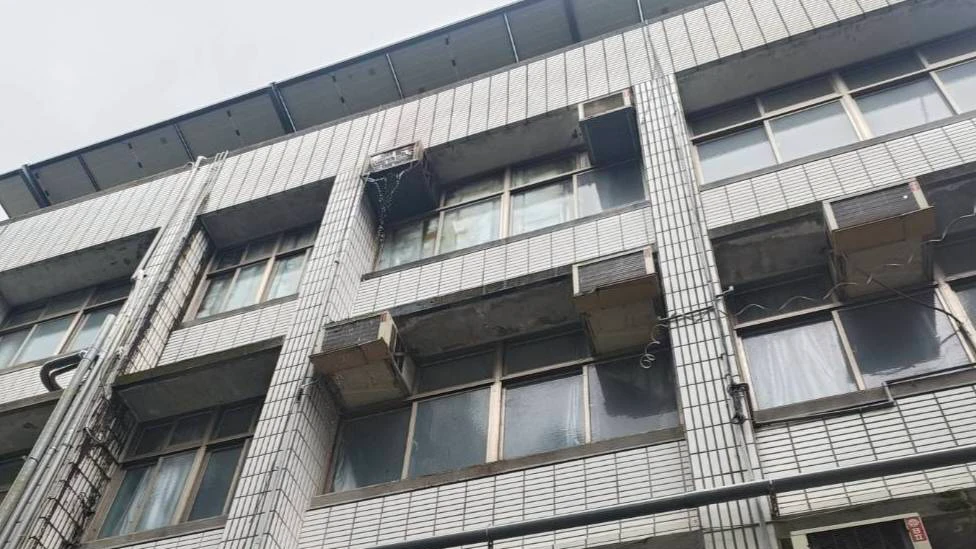 醒吾高中教室冷氣機自燃！　2學生受傷送醫