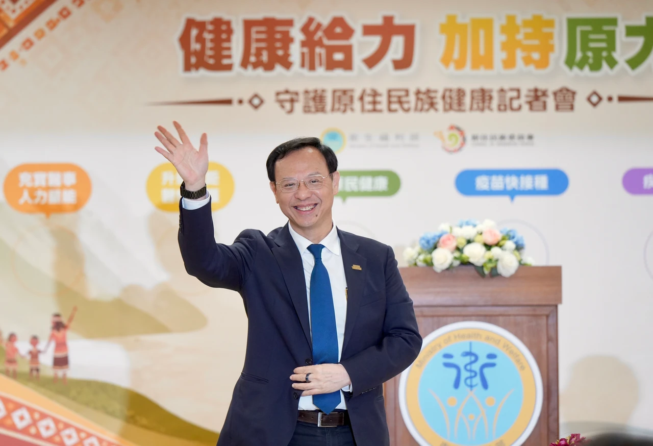 衛福部擬推全癌別在家化療掀保單大戰！　石崇良鼓勵轉念開發新內容