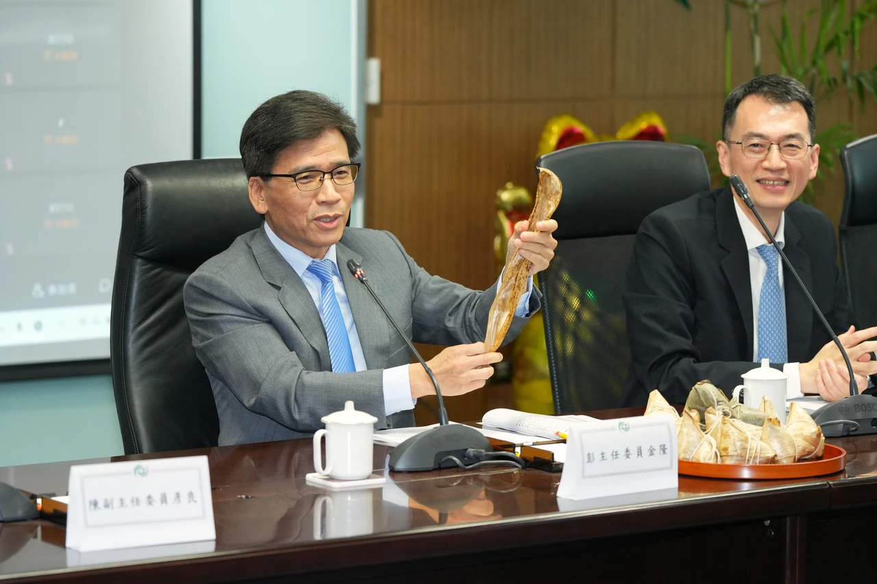 金管會主委彭金隆科普端午節粽子冷知識　北部粽不是包竹葉