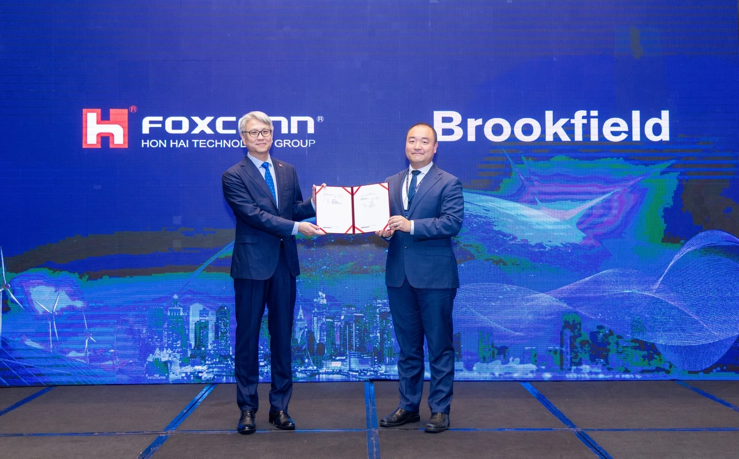鴻海於河內舉辦綠色能源論壇　將與Brookfield推動越南再生能源發展、落實2030年及2025年願景