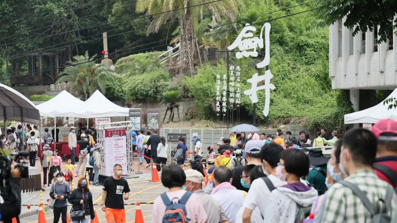 端午最強開運攻略！鐵砧山劍井取午時水　「馬上有吉利」旺整年