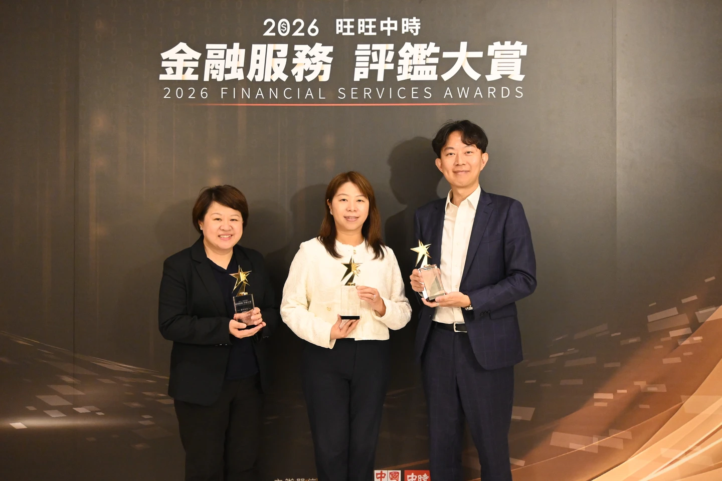 永豐金奪金融服務評鑑3大獎！銀行、證券、投信齊發光　打造有溫度金融體驗