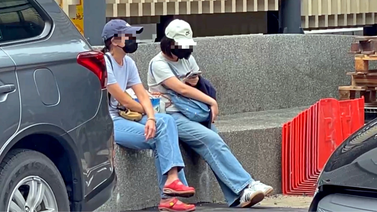 文大男慘死逆向輪下魂　生前曾是撞球高手！母姐相驗難過不語
