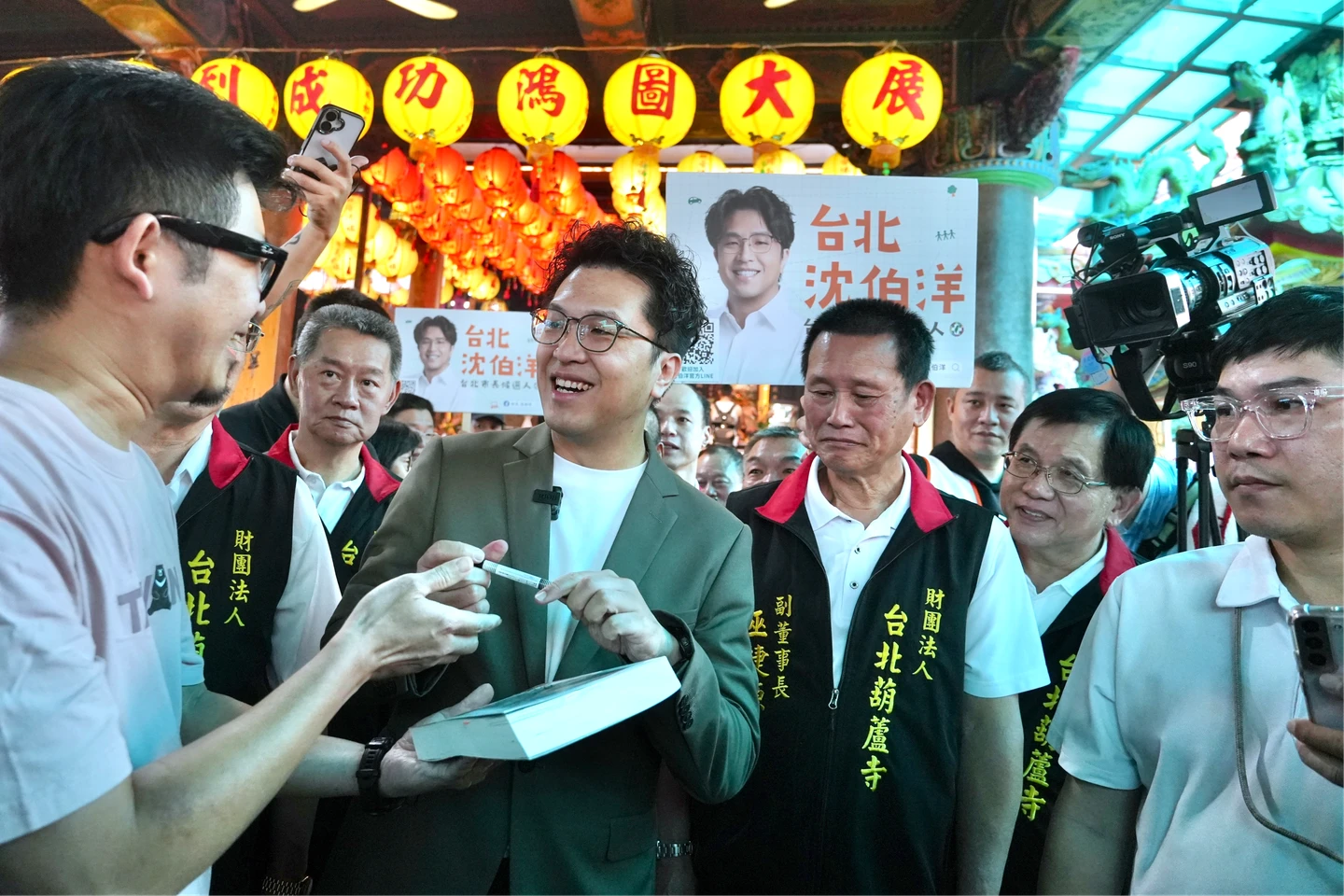 找鄭麗文站台？蔣萬安4度沒正面回　沈伯洋喊疑惑：兩人立場不都一樣