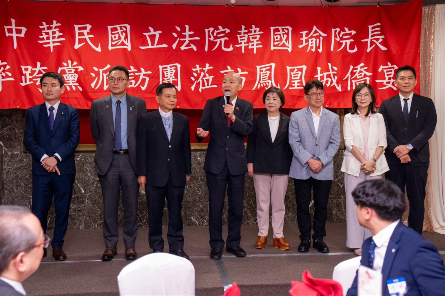 立院訪美團抵達鳳凰城！　韓國瑜噴金句：台積電是「那滴奶油」