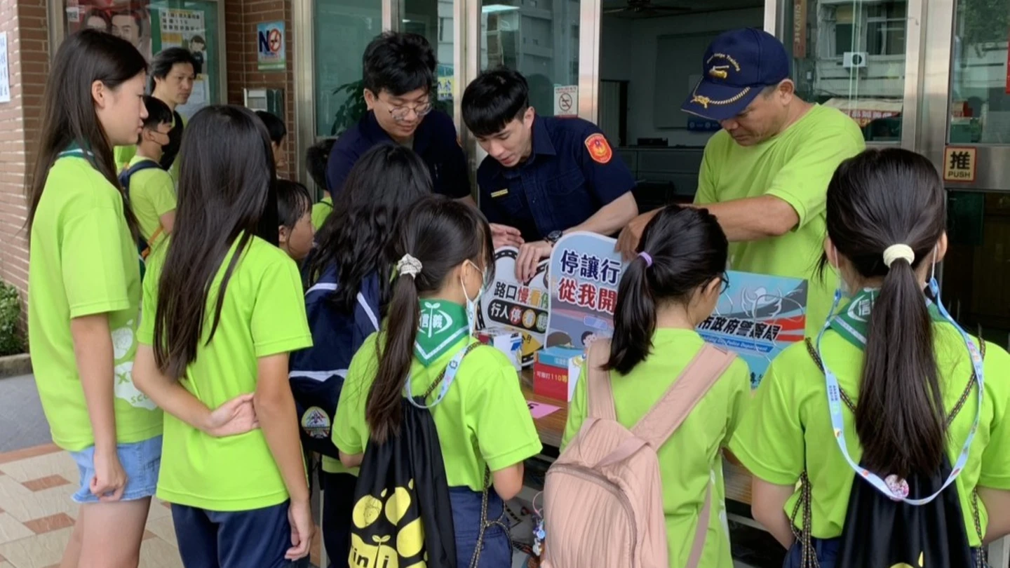 幼童軍闖關學保命術！台中警祭「阿K拉森林任務」　老狼帶小狼教安全防詐