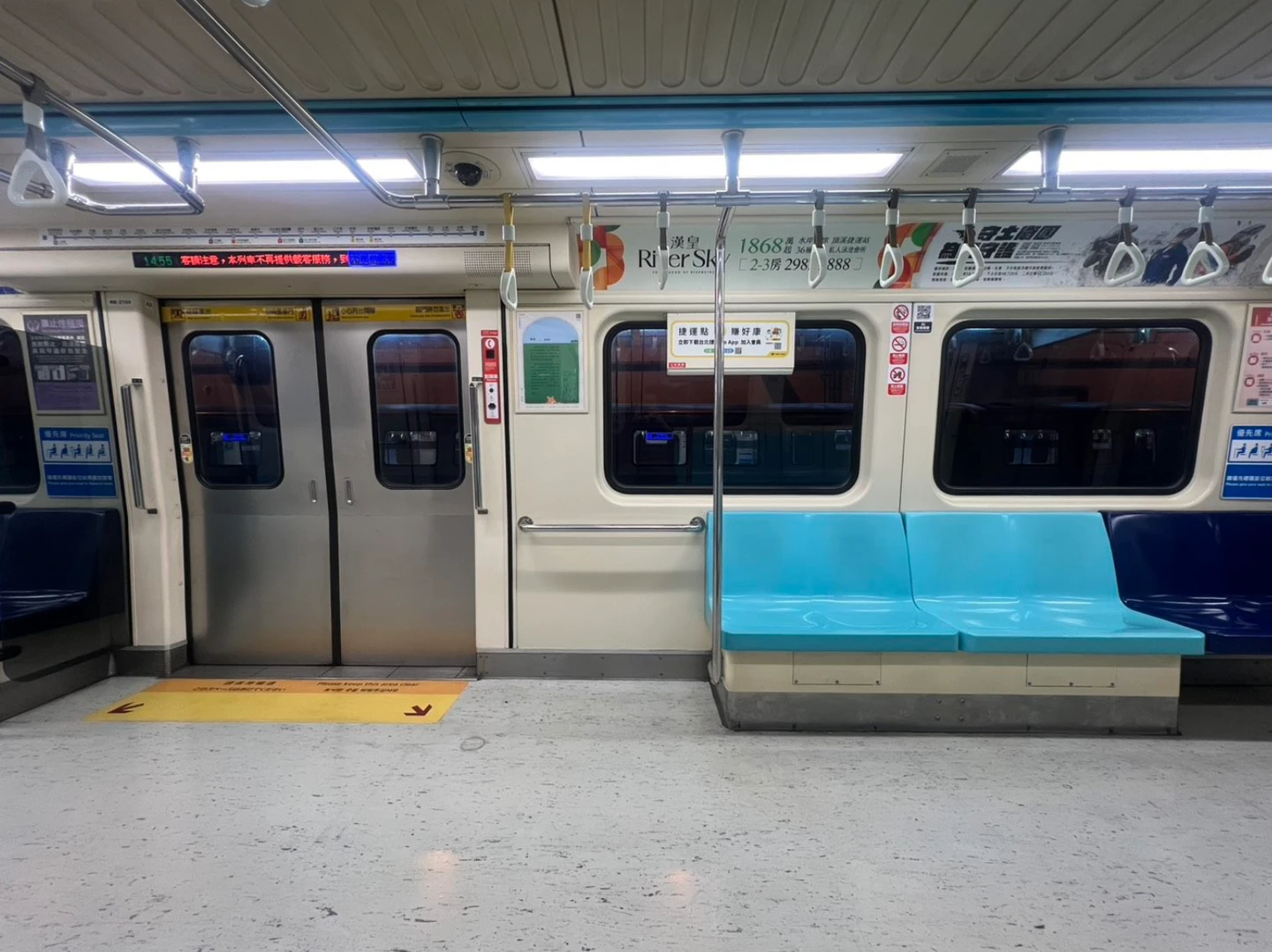 三鶯線通車！板南線車門立柱全數移除　 北捷：運能可提升近3000人