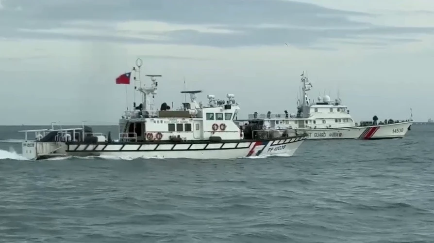 中海警船再擾金門！我海巡「1對1」併航　中英雙語廣播強勢驅離