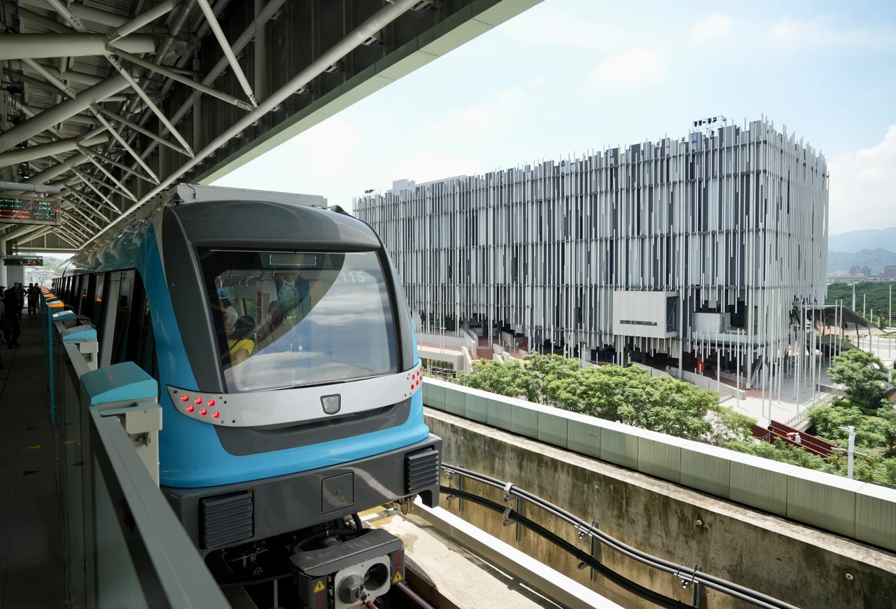 捷運三鶯線今通車！前2月免費搭乘　12站接駁攻略、新北美術館慶祝活動一次看