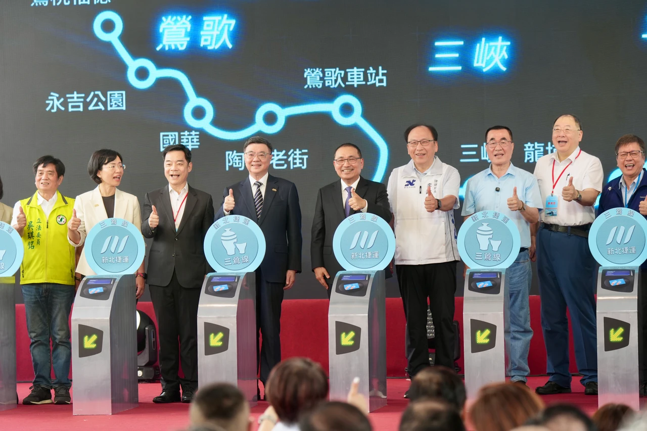 侯友宜曝三鶯線通車內幕！喊話卓榮泰他秒點頭　12站接駁攻略曝光