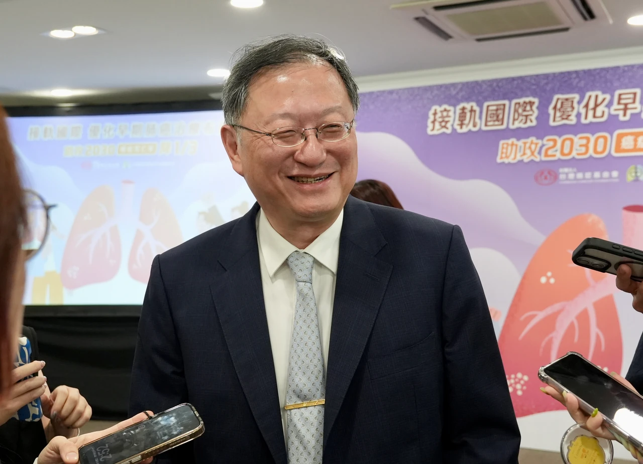 吳明賢脫離低溫療法！身體底子好　台大院長：恢復差不多