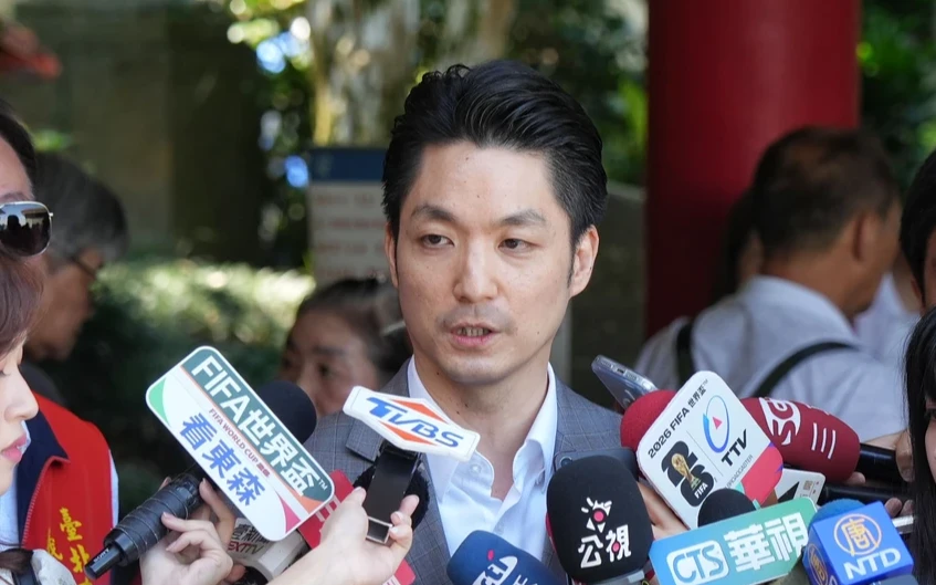 捨樹求菇？洪婉臻踢爆「砍樹蓋天價遮陽傘」　蔣萬安：議員沒有了解清楚