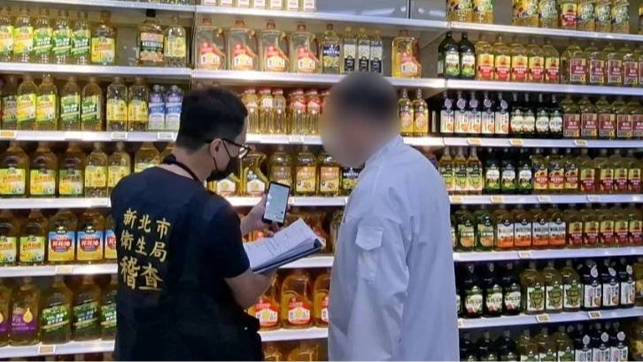 中聯油脂毒油風暴！新北衛生局急查74家業者　32所學校曾用過已無庫存