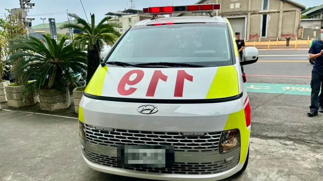 桃園派出所傳槍響！30歲警頭部中槍倒地　命危送醫搶救