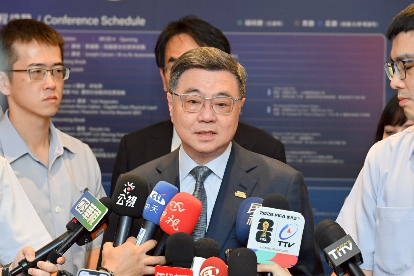 毒油風暴｜賴清德昨喊該咎責絕不寬貸　卓榮泰今避回下台題