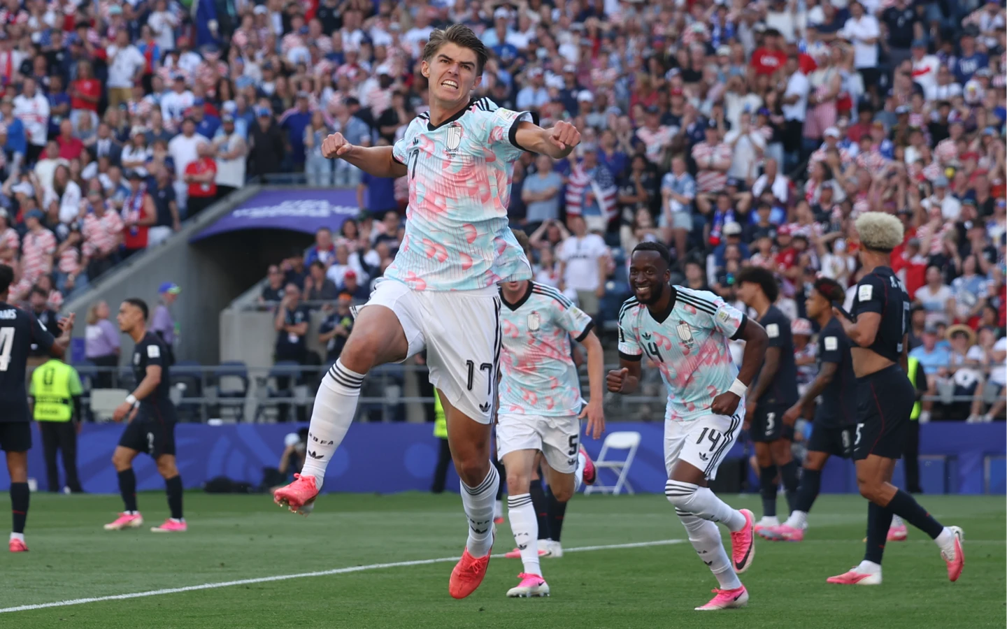 世界盃｜正義必勝！德凱特拉雷獨造3球　比利時4比1狠狠打臉美國