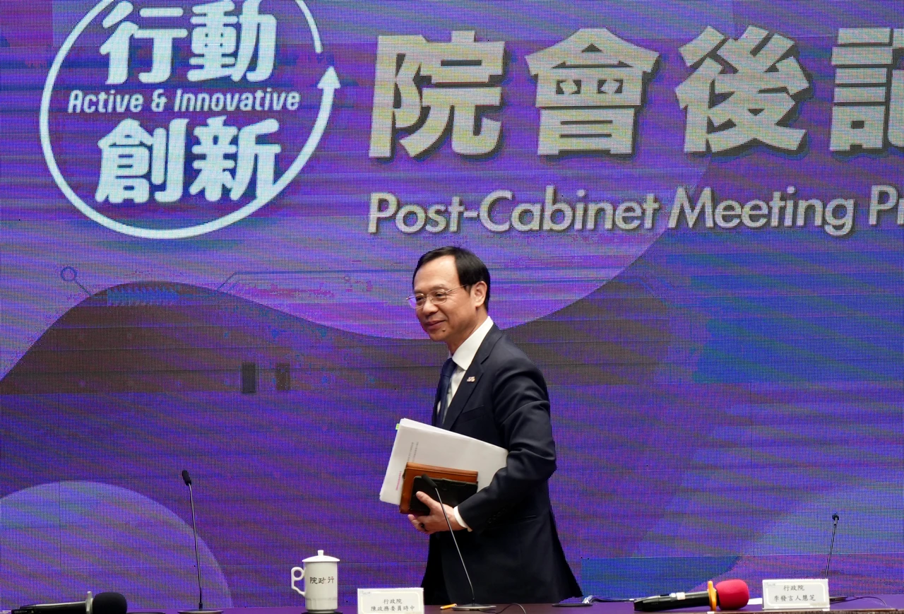 中聯4至6月油品及再製品　石崇良：明午12時前全面預防性下架