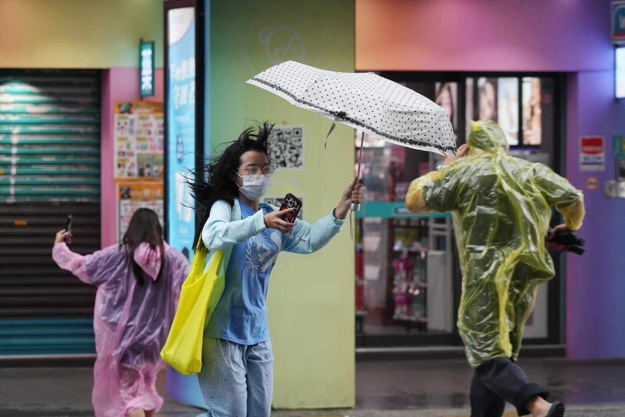 台南率先宣布明正常上班課　7/12全台各縣市颱風假一覽