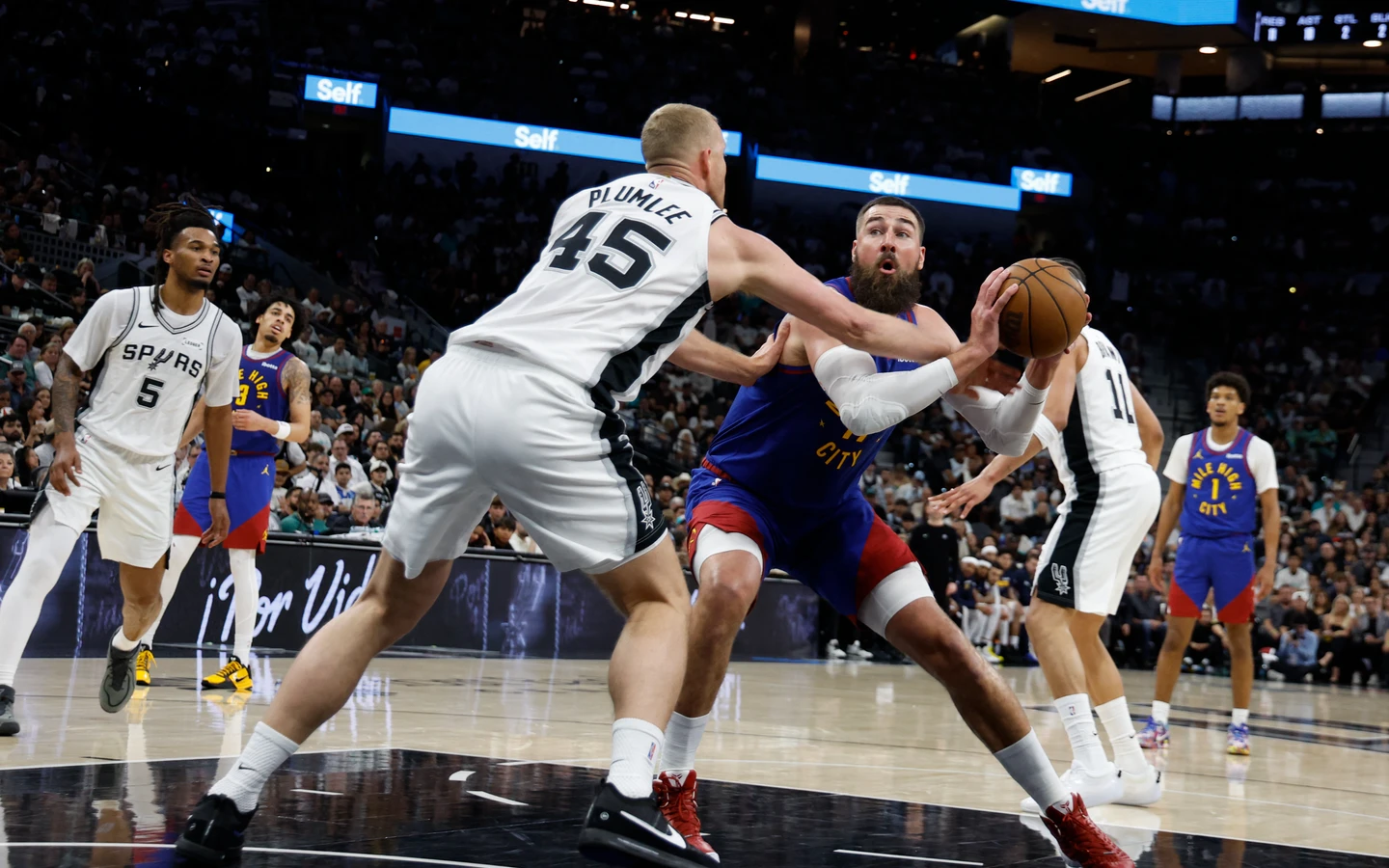 NBA｜確定回家！立陶宛中鋒告別14年NBA生涯　2年1.75億轉戰家鄉球隊
