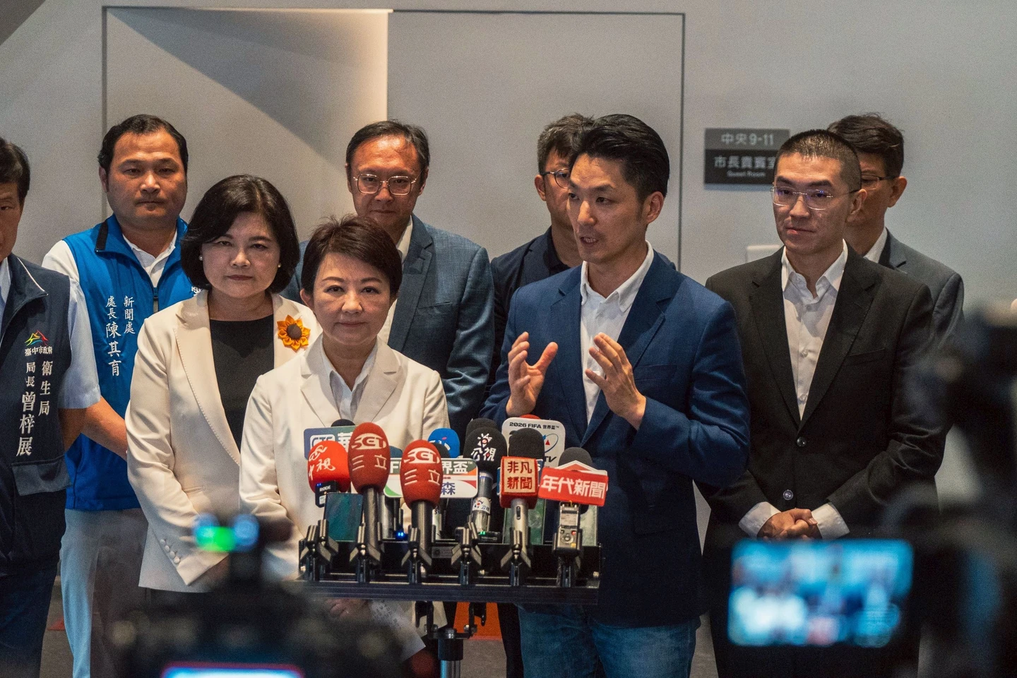 蔣萬安再轟中央沒能力一路蓋牌　盧秀燕又搶快了！宣布開反毒油國是會議