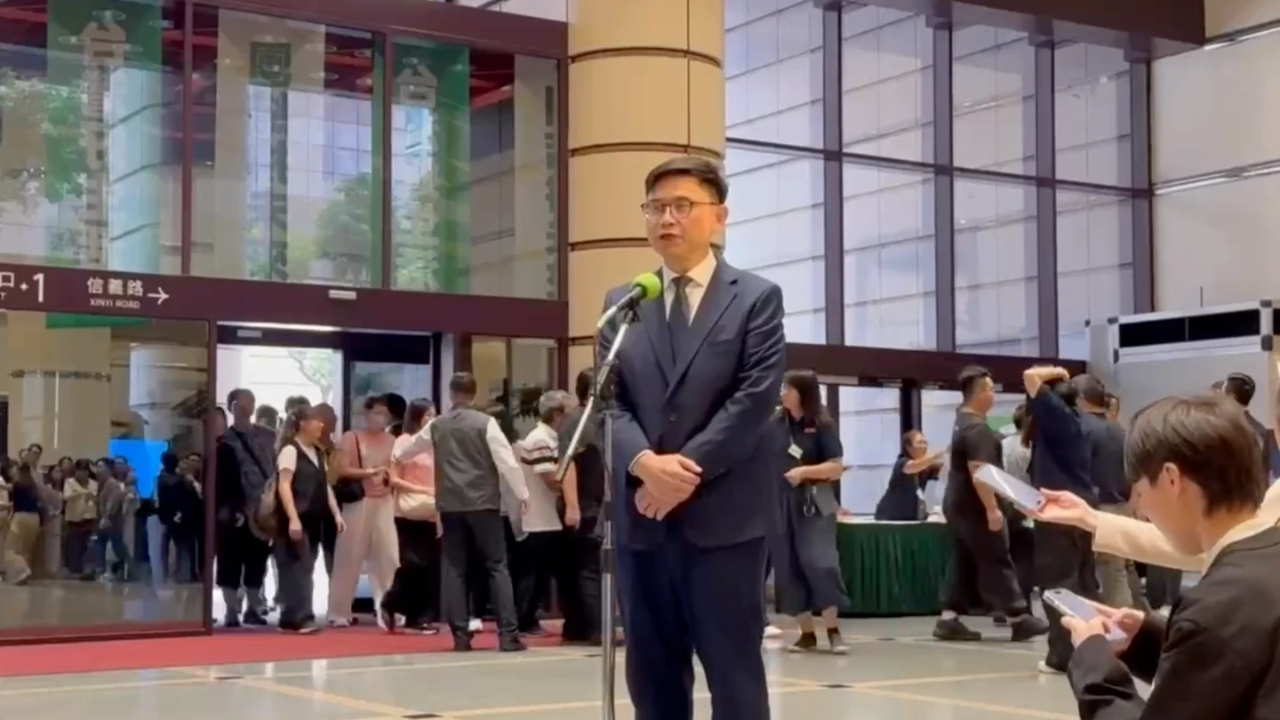 中聯毒油風暴！賴瑞隆喊中央地方別互推　籲重修《食安法》重罰黑心廠商
