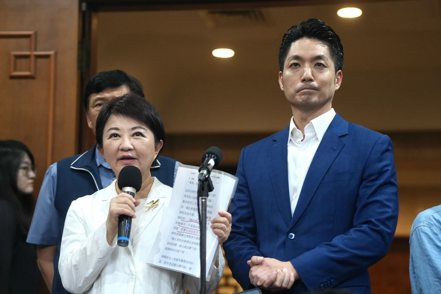綠轟蔣萬安、盧秀燕擺爛市政　「荒謬政治動員」只為個人前途