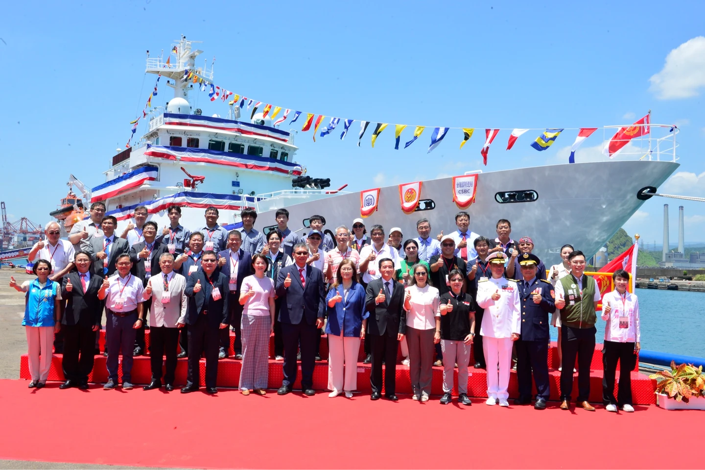 台船交付第五艘1000噸級巡防艦「澎湖艦」　第六艘「基隆艦」命名下水